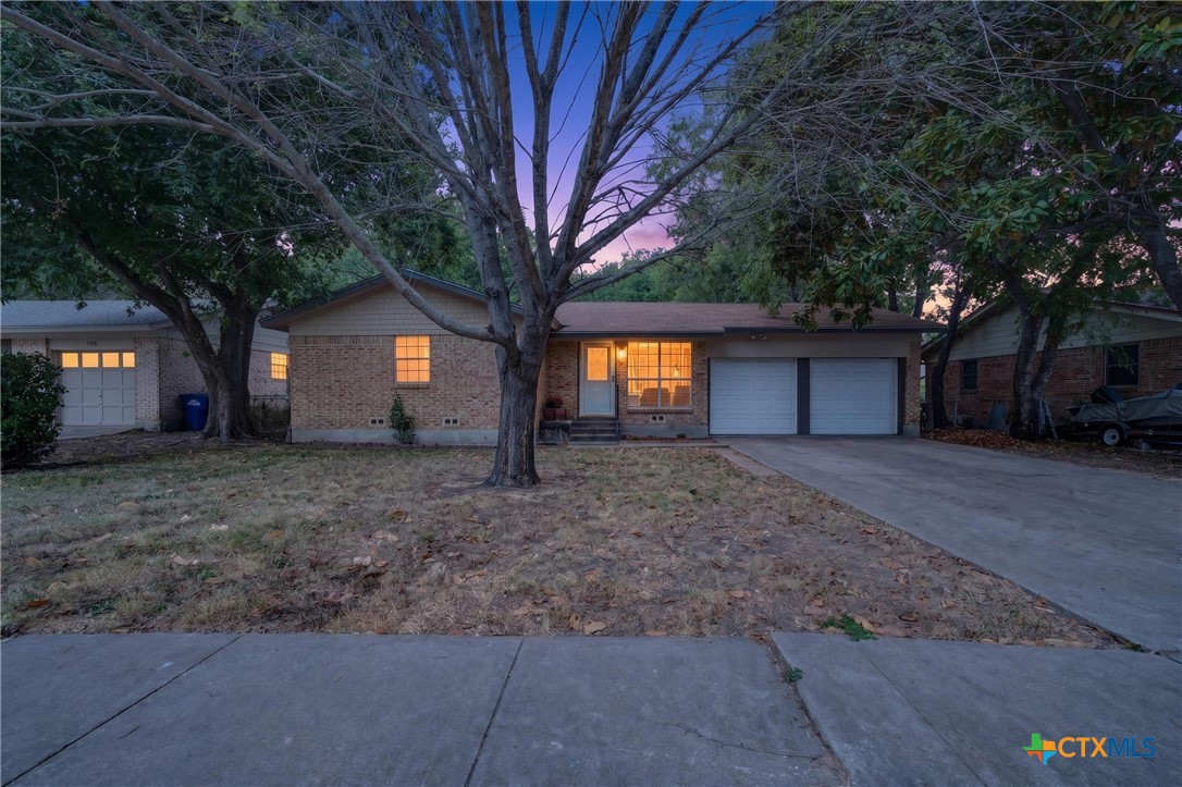 506 Creek Street Property Photo 1