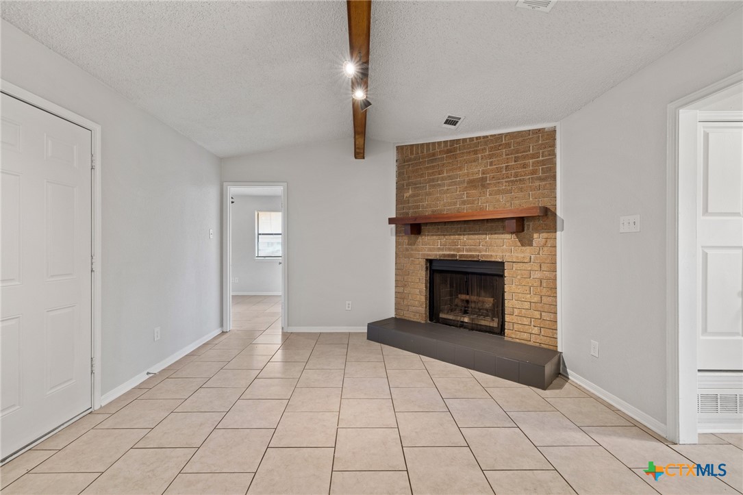 1414 Janet Lane Property Photo 7