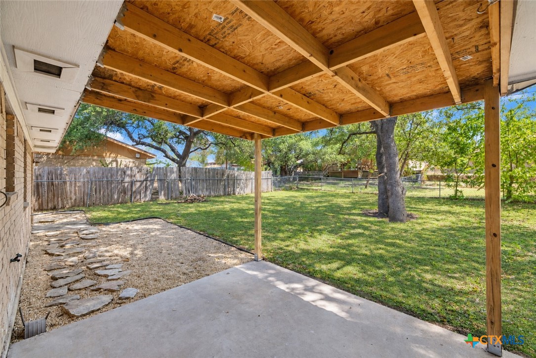1414 Janet Lane Property Photo 24