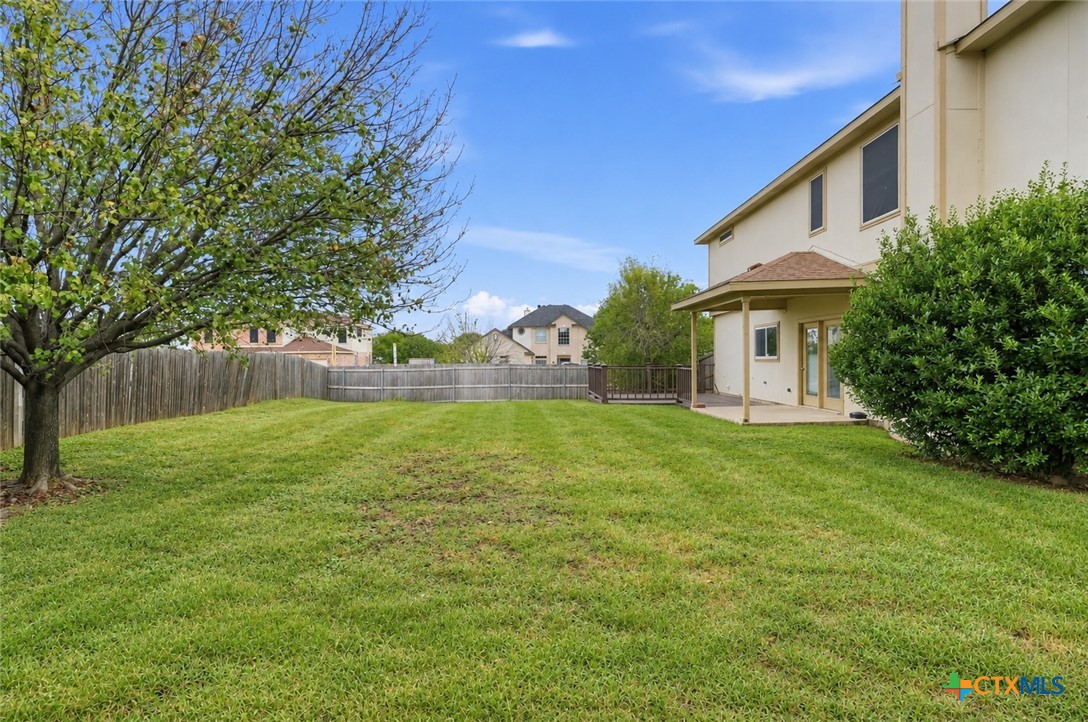 305 Buckskin Trail Property Photo 4
