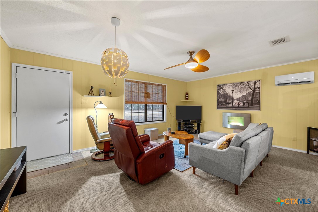 31 Retama Drive Property Photo 4