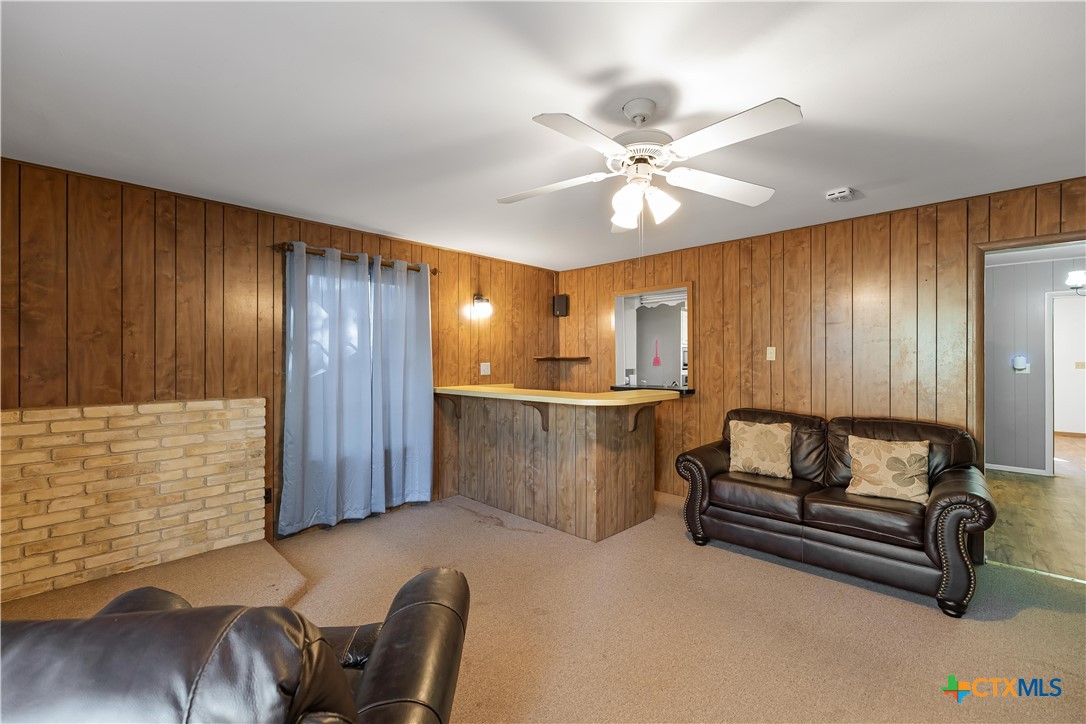 408 Davidson Street Property Photo 18