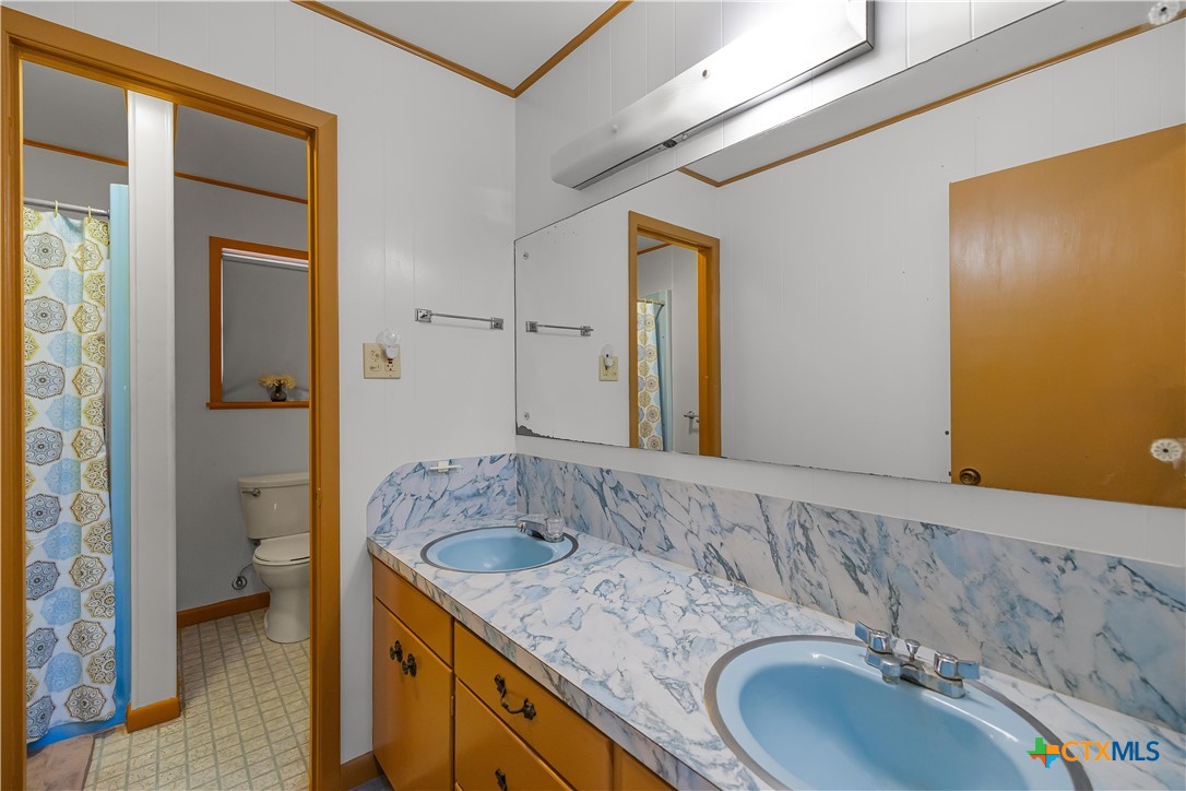 408 Davidson Street Property Photo 30