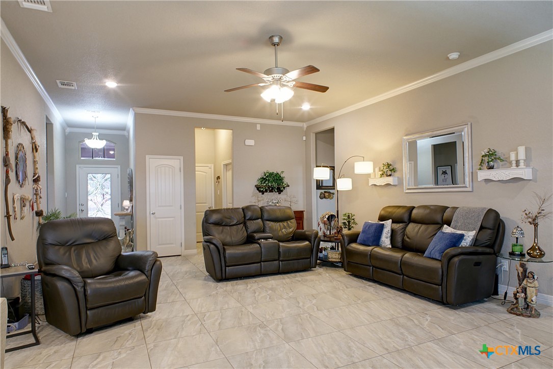 7702 Zircon Drive Property Photo 7