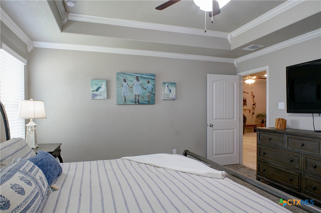 7702 Zircon Drive Property Photo 14