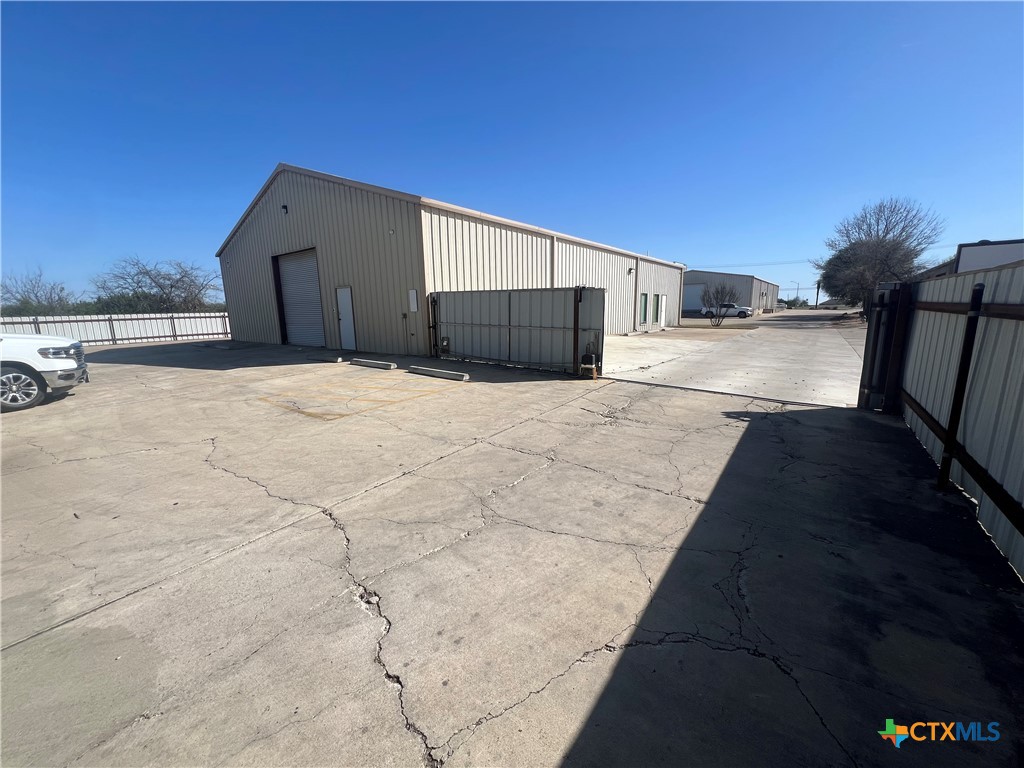 1503 W Stan Schlueter Loop Property Photo 10