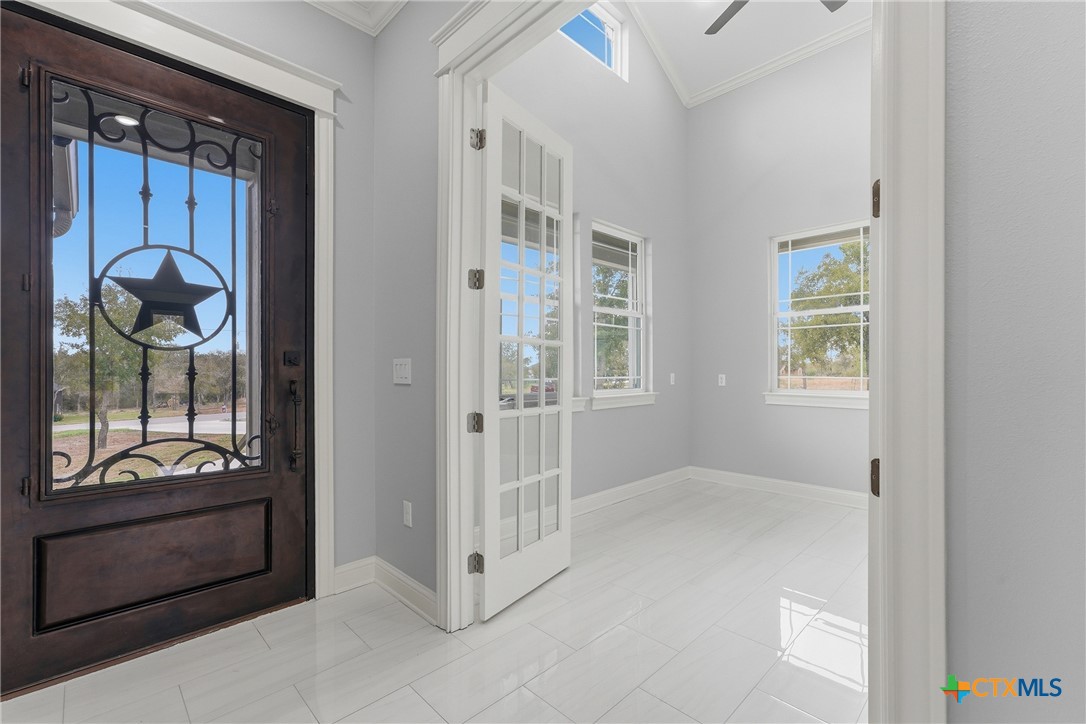 485 Post Oak Street Property Photo 13