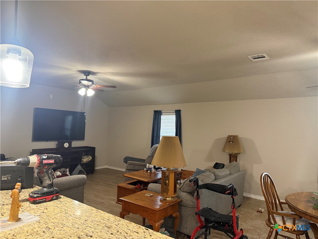 4102 Molly Dyer Drive Property Photo 6