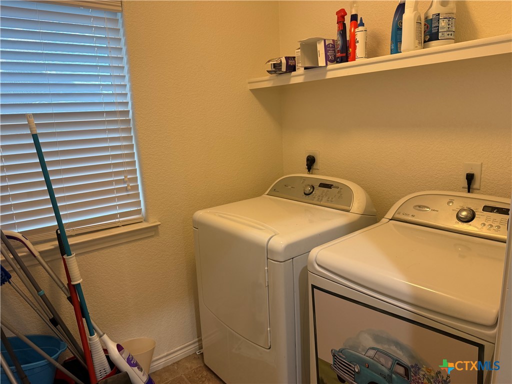 4102 Molly Dyer Drive Property Photo 15