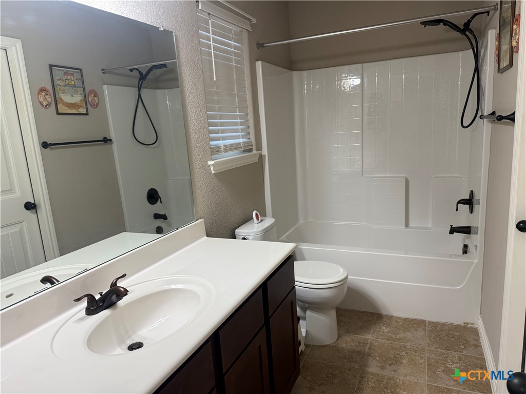 4102 Molly Dyer Drive Property Photo 26