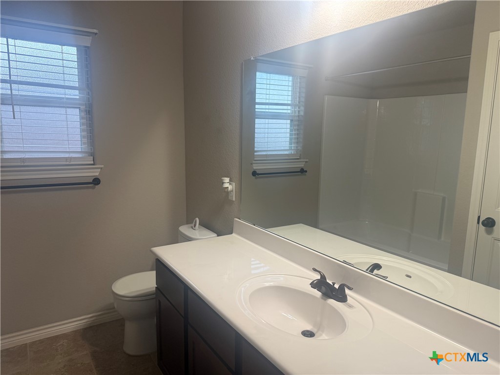 4102 Molly Dyer Drive Property Photo 29