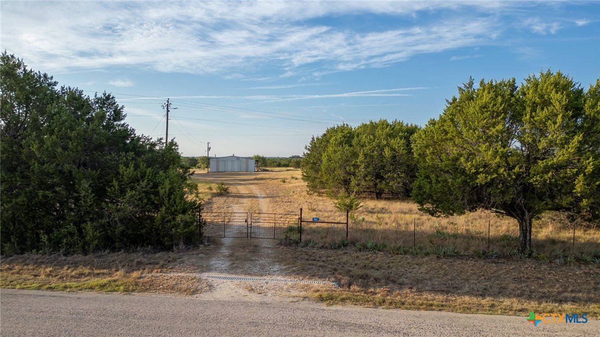 1862 County Road 2600 Property Photo 1