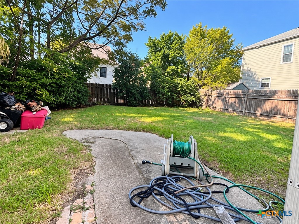 1612 Ave L Property Photo 13