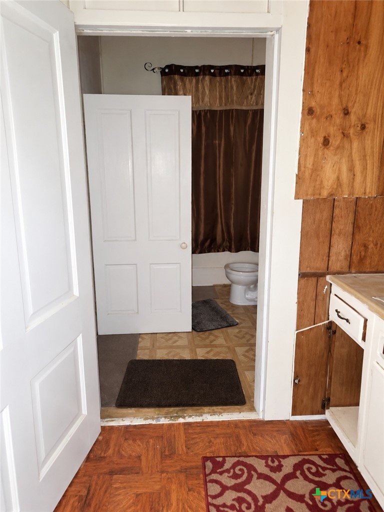 1612 Ave L Property Photo 20