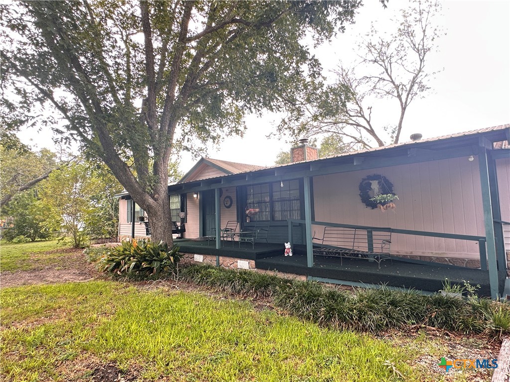 9732 Fm 621 Property Photo 12