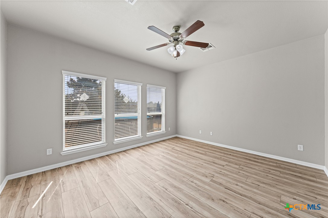 504 Copper Ridge Loop Property Photo 17