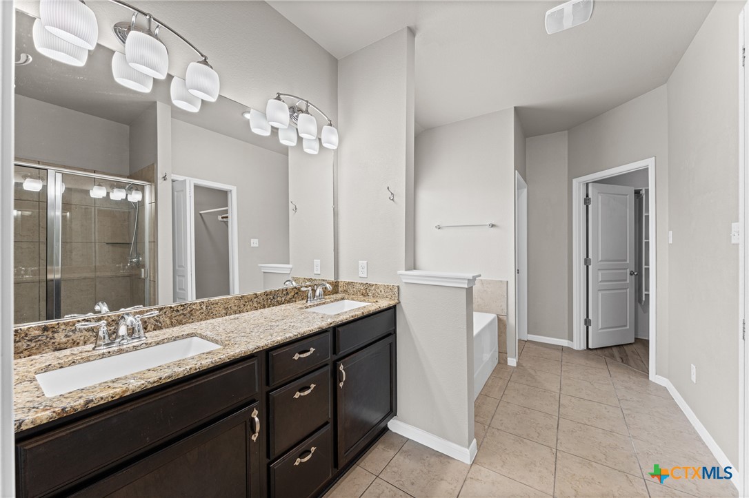 504 Copper Ridge Loop Property Photo 18