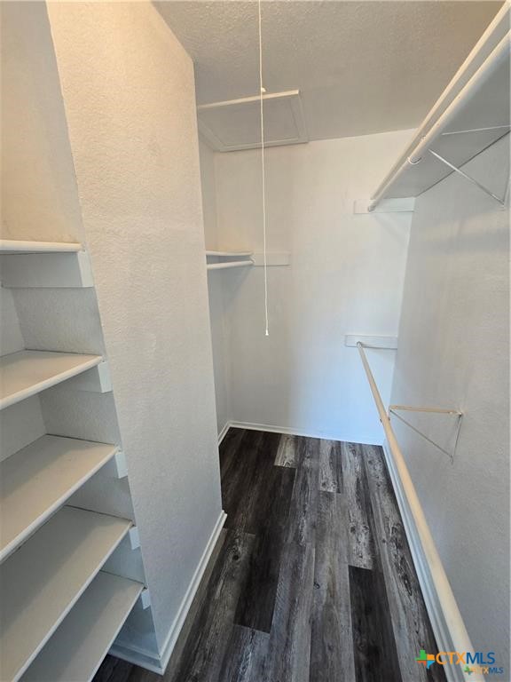 4502 Hunt Circle Property Photo 8