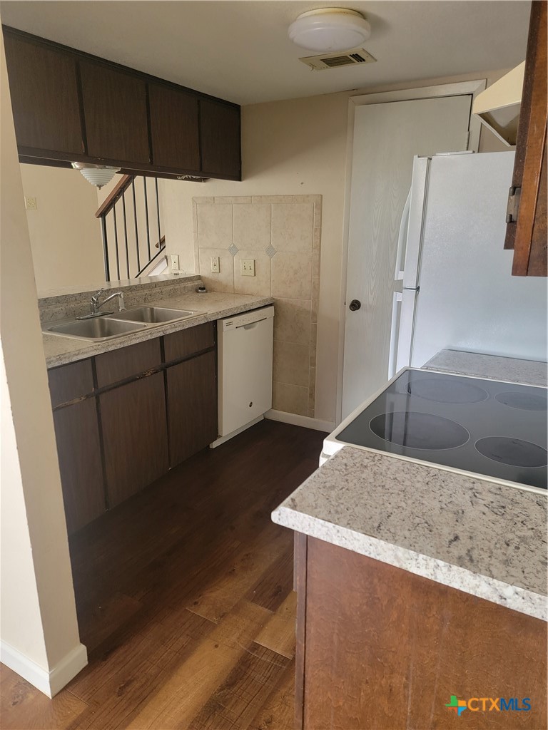 4502 Hunt Circle Property Photo 13