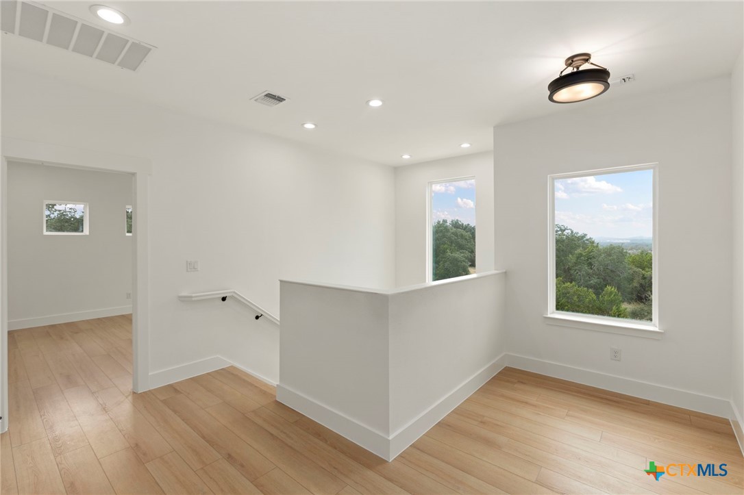 102 Magnolia Circle Property Photo 22