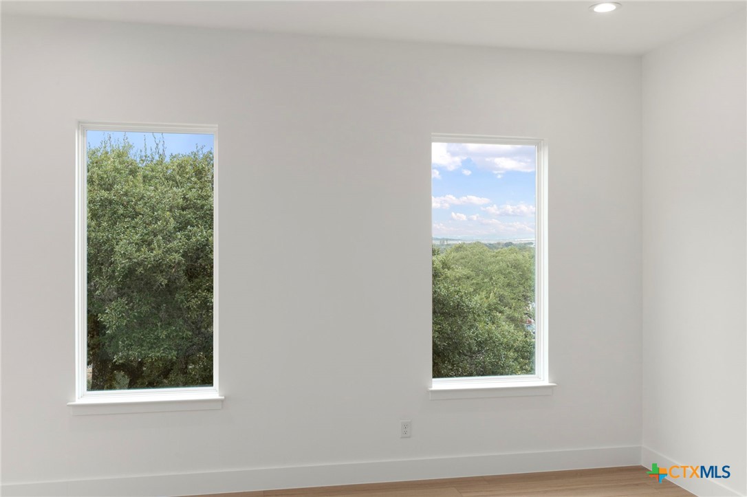102 Magnolia Circle Property Photo 23