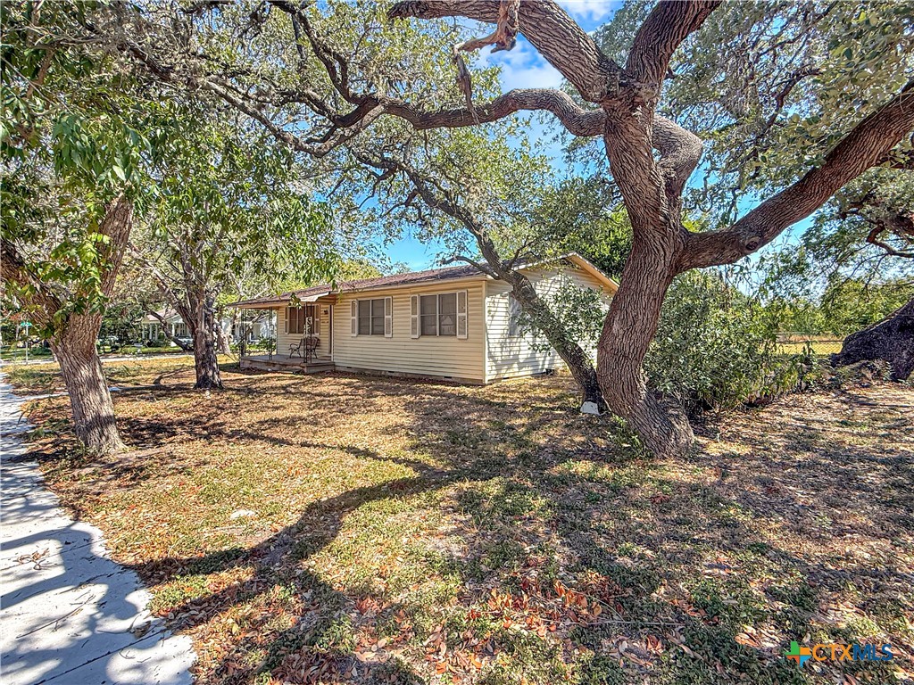 416 N Penn Street Property Photo 1