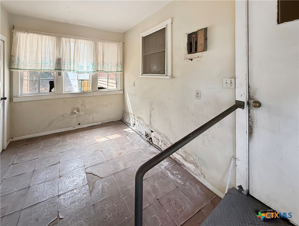 416 N Penn Street Property Photo 3