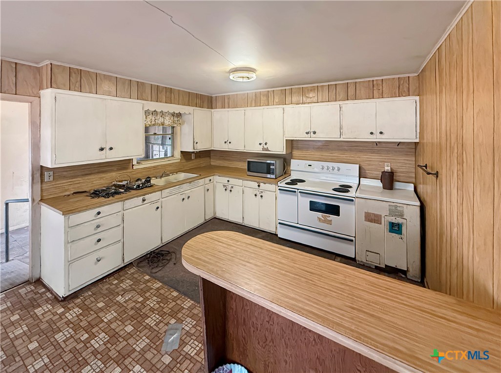 416 N Penn Street Property Photo 4