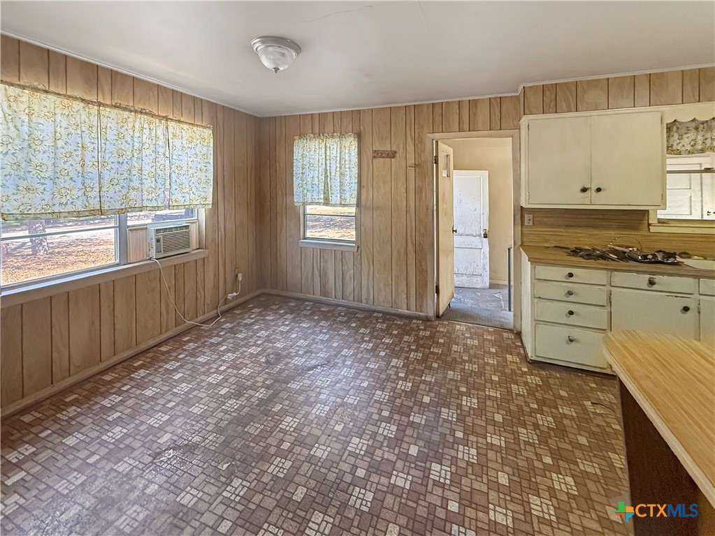 416 N Penn Street Property Photo 5