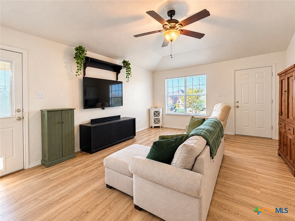 611 Bermuda Street A-b Property Photo 4