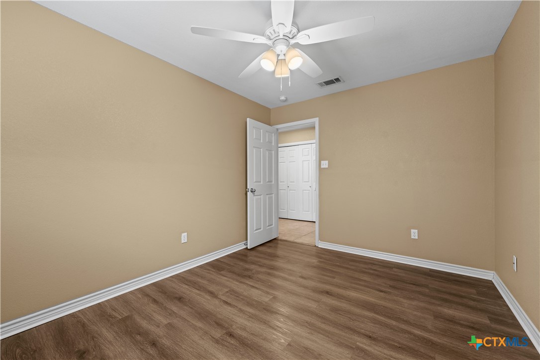 816 Twin Oaks Drive Property Photo 9