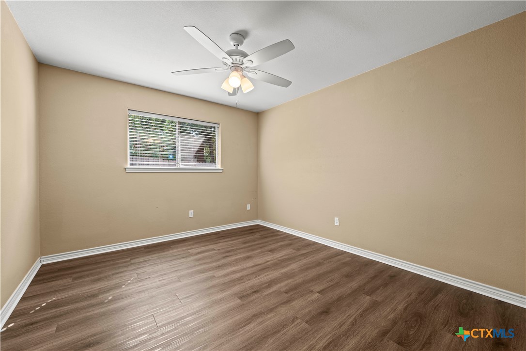 816 Twin Oaks Drive Property Photo 10