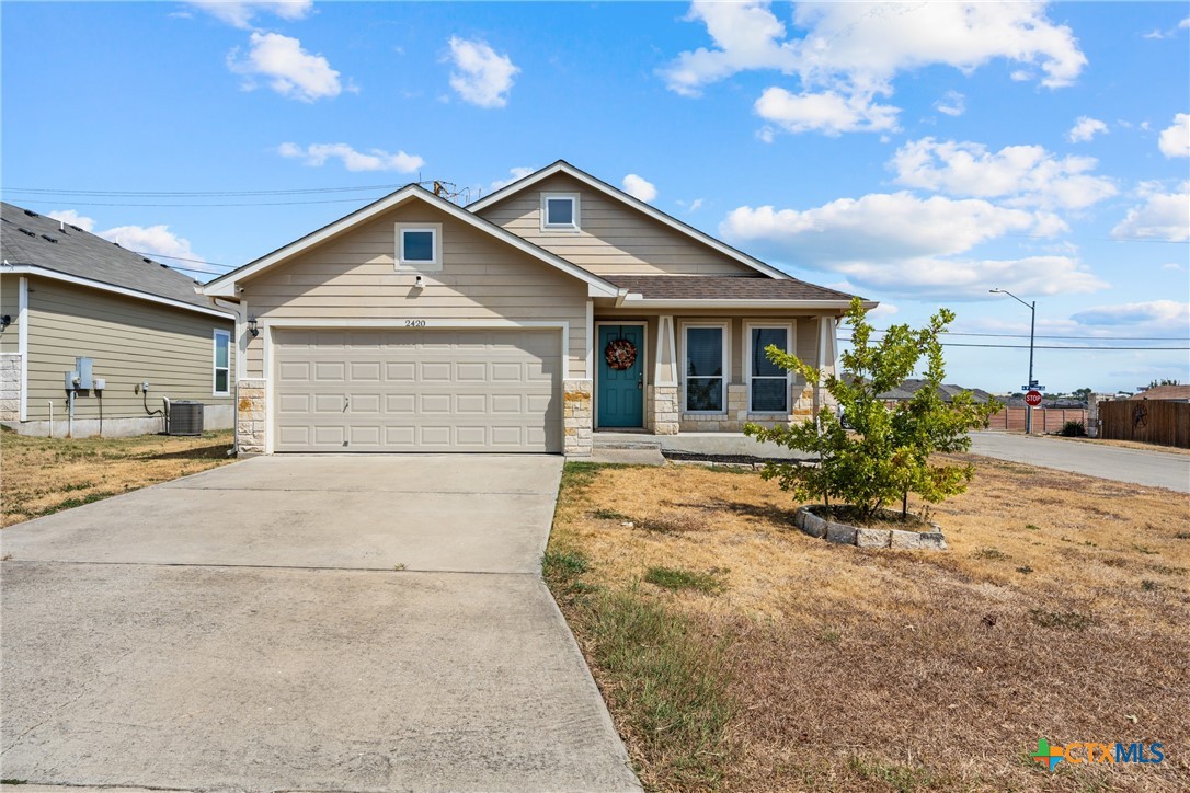 2420 Bellmont Property Photo 1