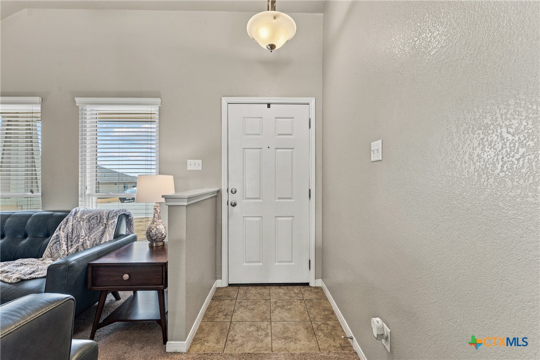 2420 Bellmont Property Photo 11