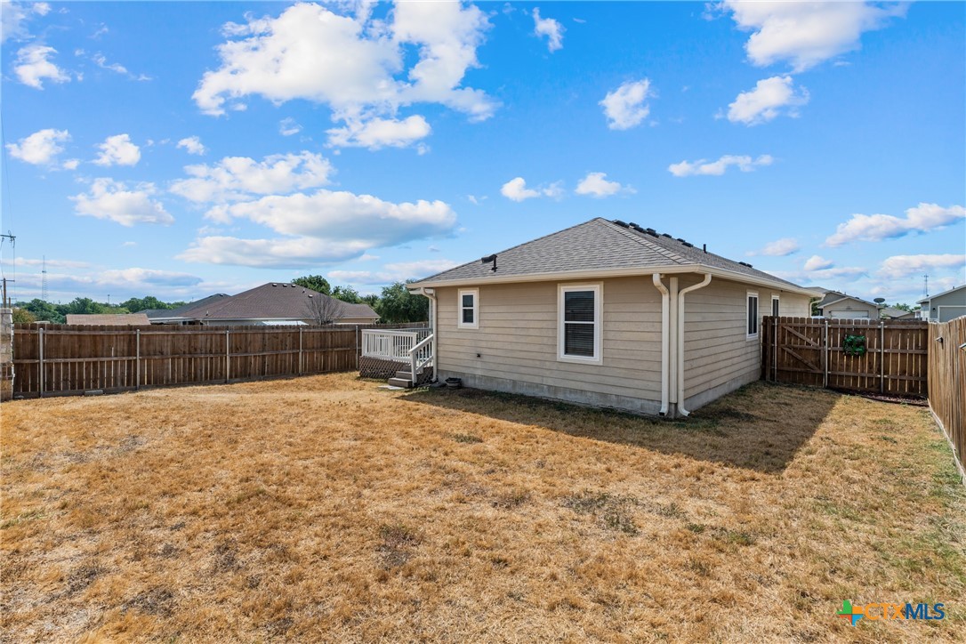 2420 Bellmont Property Photo 34