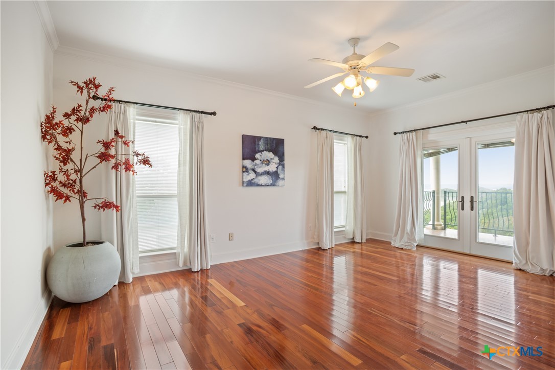 4410 Elf Trail Property Photo 32