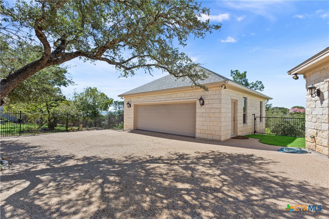 4410 Elf Trail Property Photo 38