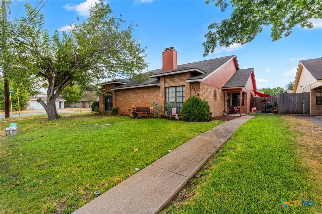 5103 & 5105 Canyon Creek Drive Property Photo 3