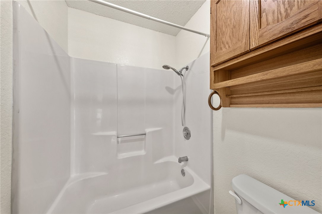 5103 & 5105 Canyon Creek Drive Property Photo 24
