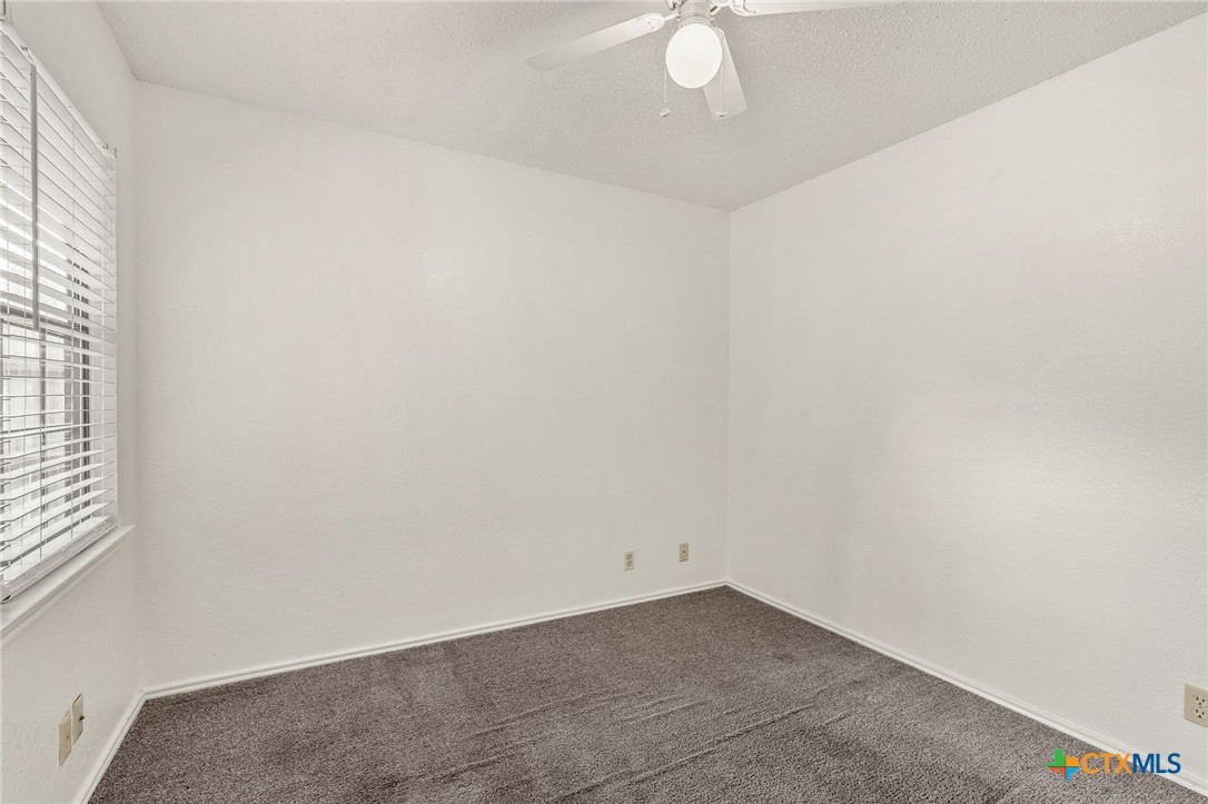 5103 & 5105 Canyon Creek Drive Property Photo 25