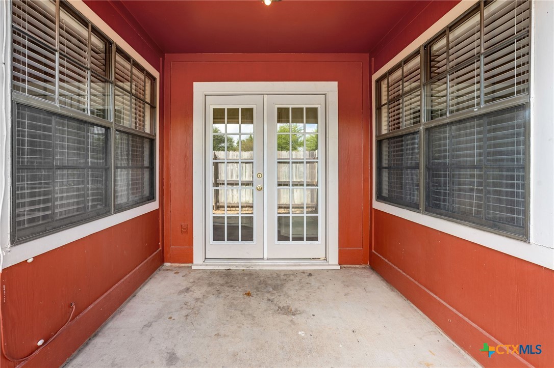 5103 & 5105 Canyon Creek Drive Property Photo 28