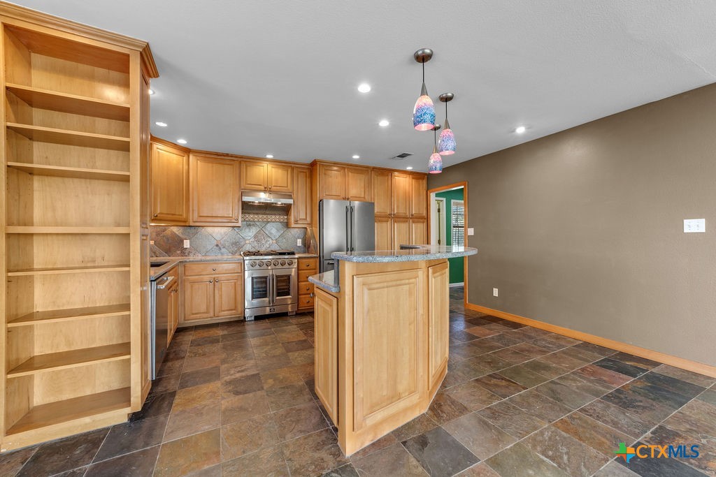 309 Burney Road Property Photo 7