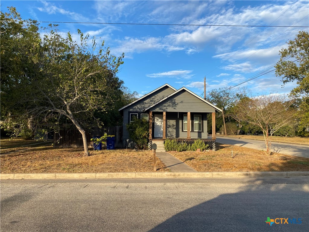 303 Avenue I Property Photo 1