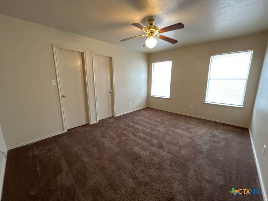 2509 Bigleaf Drive Property Photo 6