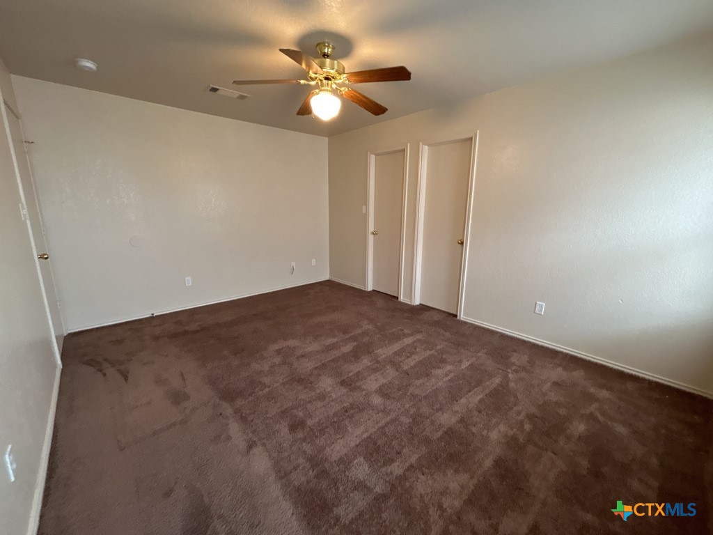 2509 Bigleaf Drive Property Photo 7