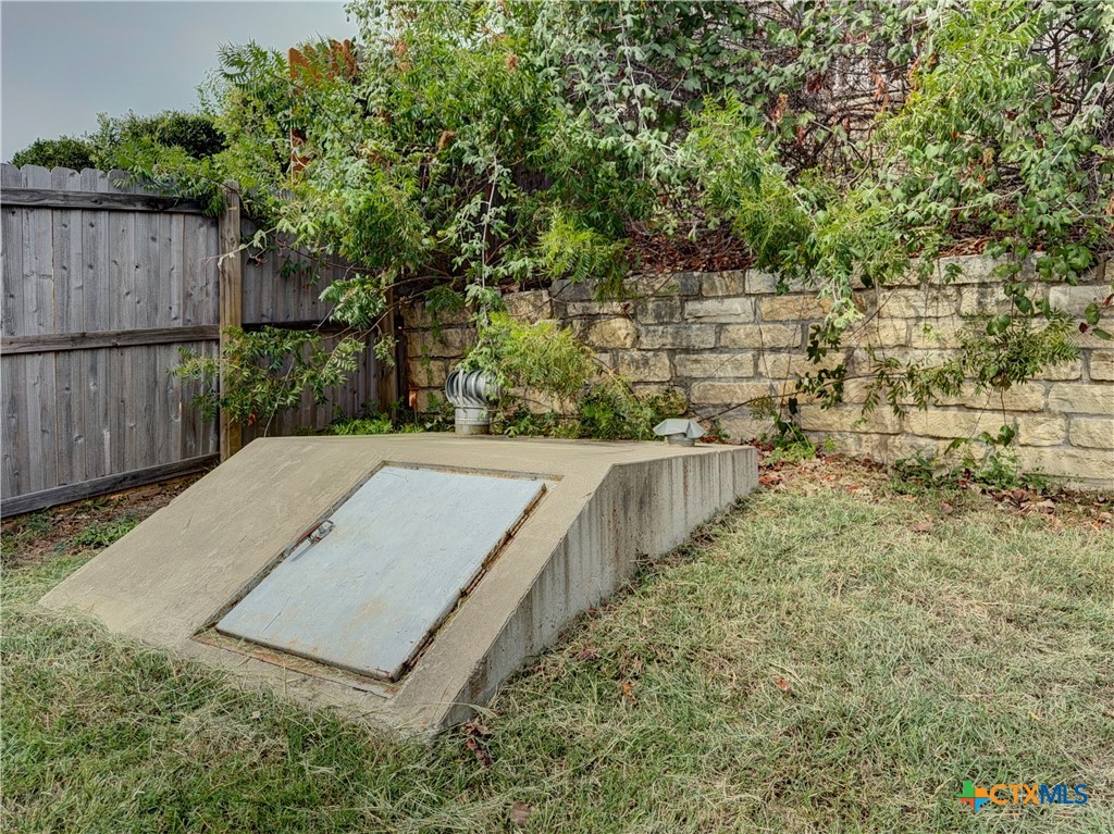 201 Tepee Drive Property Photo 35