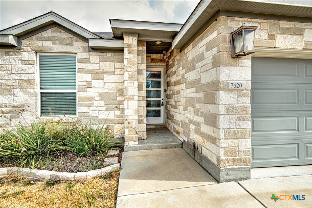 7620 Mcculloch Road Property Photo 4