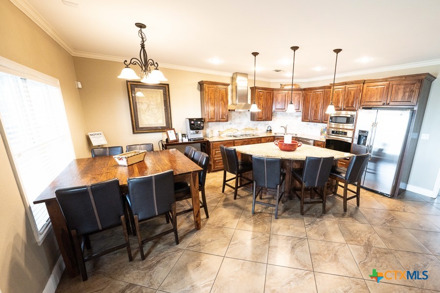 553 Bayside Drive Property Photo 6