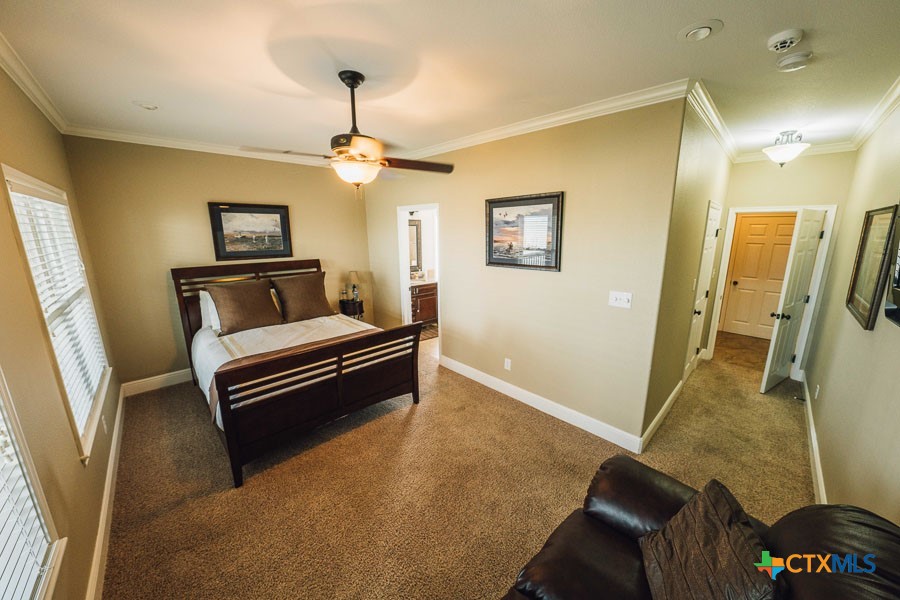 553 Bayside Drive Property Photo 7
