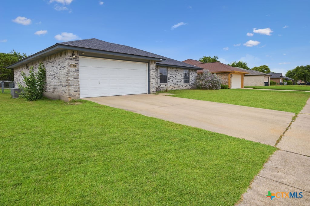 4600 Ledgestone Drive Property Photo 2